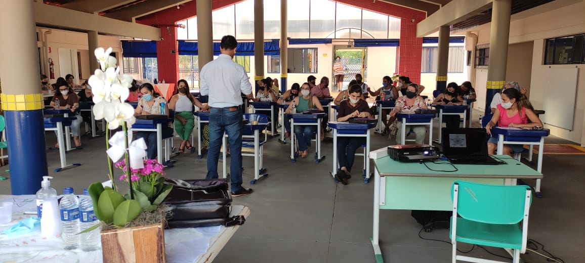Foto 5 de 8 — Educação de Trabiju promove capacitação aos professores e se prepara para a volta às aulas